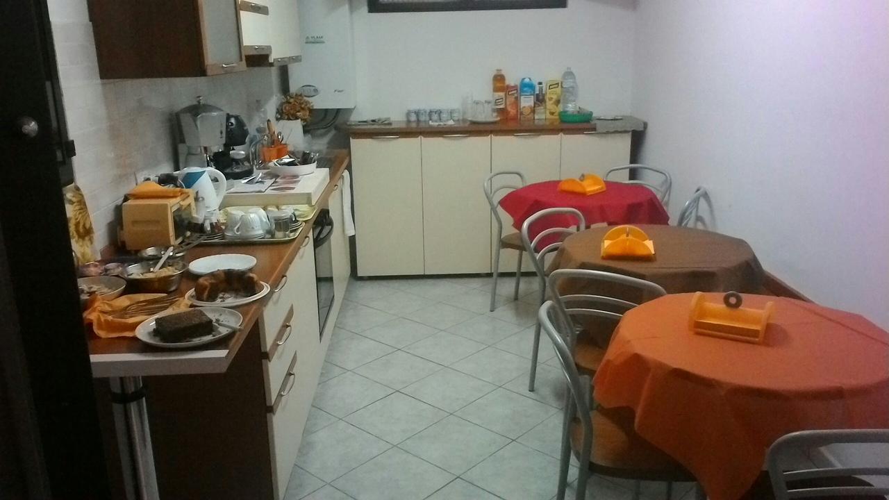 Raggio Di Sole Acomodação com café da manhã Rende Exterior foto